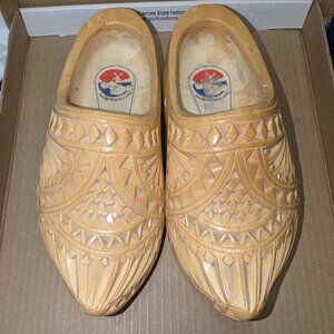 Vintage Carved Wooden Clog Shoes Made in Holland Marked 24cm/37